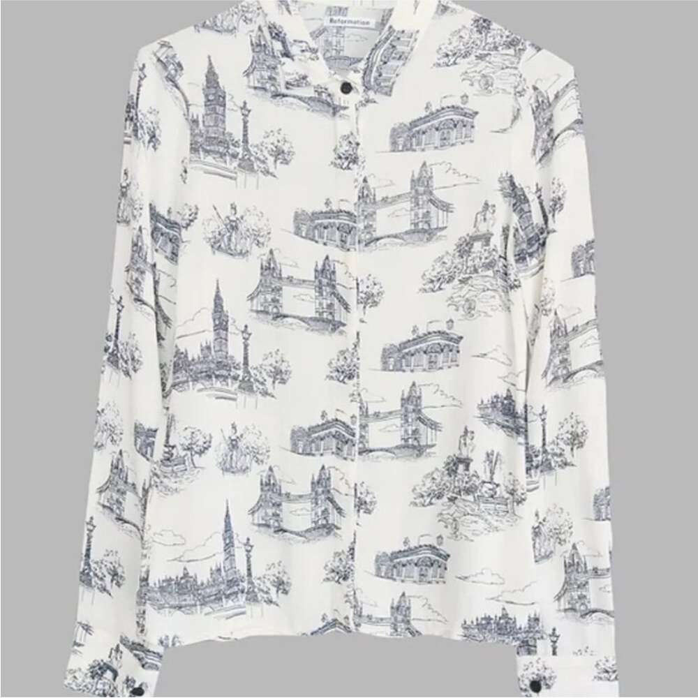 ISO Reformation Violet Blouse in London print size Medium
